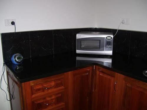 Glenayr Apartments 朗塞斯顿 外观 照片